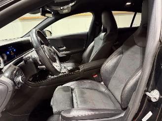 Mercedes Cla-klasse Shootingbrake 180 100kW Automaat Premium Plus picture 30