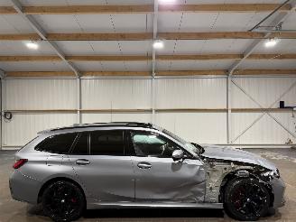 skadebil auto BMW 3-serie 330e 135kW Automaat Pano 2025/6