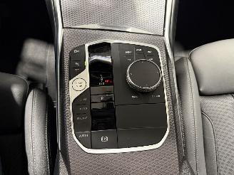 BMW 3-serie 330e 135kW Automaat Pano picture 41