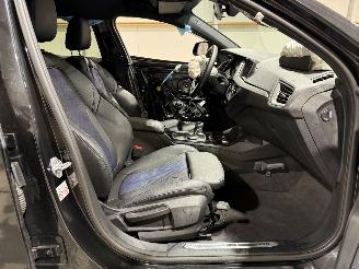 BMW 1-serie 118i 103kW Automaat Executive Edition picture 40