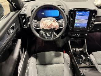 Volvo XC40 82kWh 185kW  Single Motor Extended Range Plus picture 42