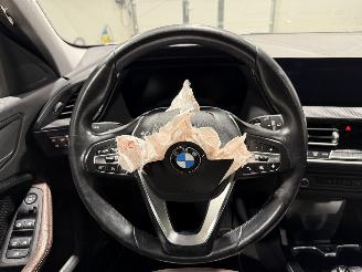 BMW 1-serie 118i 103kW Automaat High Executive Edition Schuifdak picture 41