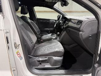 Volkswagen T-Roc 1.5TSI 110kW Automaat Sport R Panoramadak picture 39