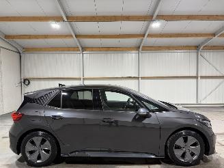 Schadeauto Cupra Born 62kWh 150kW Business 2022/11