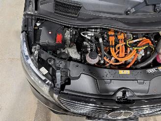 Mercedes EQV 300 90kWh 150kW Avantgarde Burmester Volleder picture 30