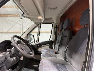 Citroën Jumper 33 2.2HDI 81kW L2H2 Airco picture 14