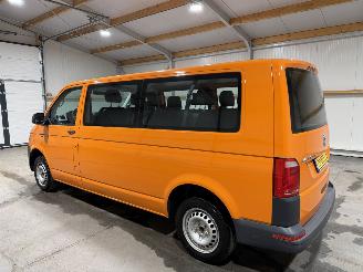 Volkswagen Transporter 2.0TDI 75kW L2H1  9-Persoons Comfortline picture 11