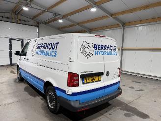 Volkswagen Transporter 2.0TDI 62kW Airco Navi Leder picture 12
