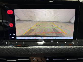 Volkswagen Golf 1.5 eTSI 110kW Automaat R-Line Pano picture 37