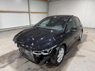 Volkswagen Golf 1.5 eTSI 110kW Automaat R-Line Pano picture 10