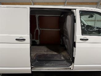 Volkswagen Transporter 2.0TDI 110kW Automaat L2H1 picture 24