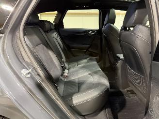 Kia Ceed 1.5T-GDi 103kW Automaat Pano GT-PlusLine picture 41