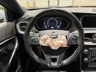 Volvo V-40 2.0T2 90kW Clima Camera Inscription picture 38