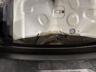 Volvo V-40 2.0T2 90kW Clima Camera Inscription picture 33