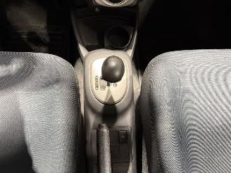 Toyota Yaris 1.3VVTi 64kW Automaat Airco Sol MMT picture 31