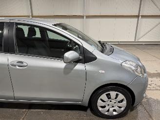 Toyota Yaris 1.3VVTi 64kW Automaat Airco Sol MMT picture 14