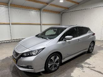 Nissan Leaf 40kWh 110kW Tekna picture 9