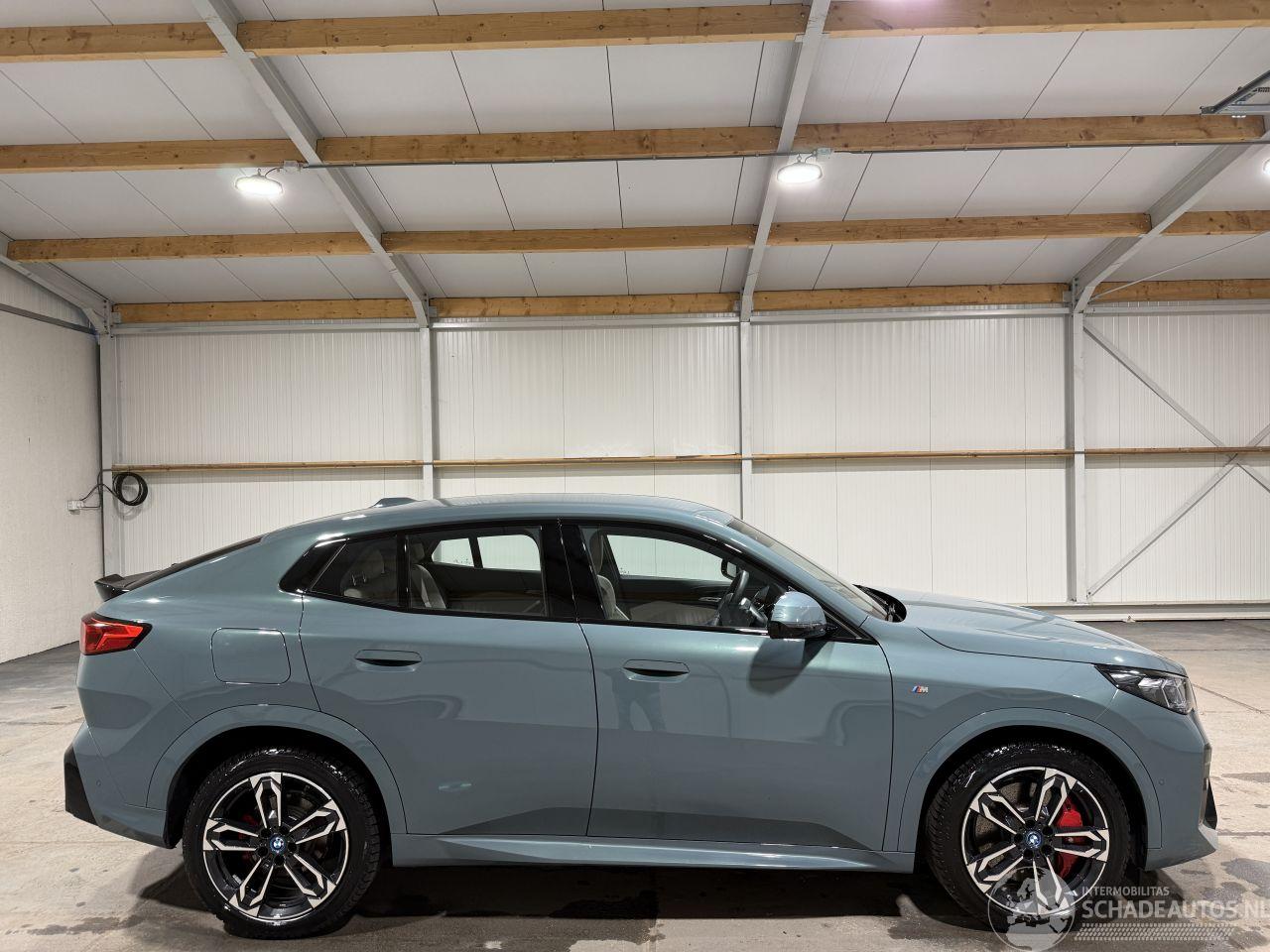 BMW iX2 67kWh 150kW Edrive 20