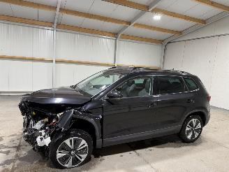 Skoda Karoq 1.5TSI 110kW ACT Business Edition Pano picture 9