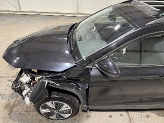 Skoda Karoq 1.5TSI 110kW ACT Business Edition Pano picture 17