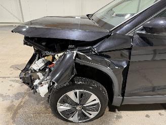 Skoda Karoq 1.5TSI 110kW ACT Business Edition Pano picture 15