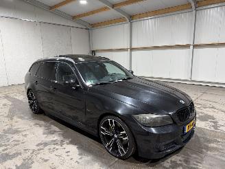 BMW 3-serie 330d 3.0 180kW Automaat Pano Leder picture 2