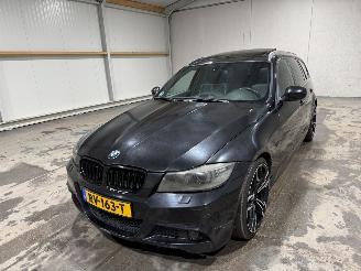 BMW 3-serie 330d 3.0 180kW Automaat Pano Leder picture 10