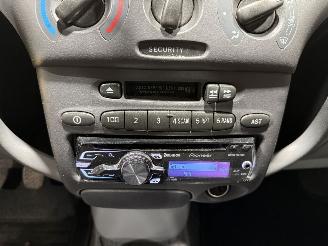 Toyota Yaris 1.3-16V 63kW VVT-i Luna picture 17