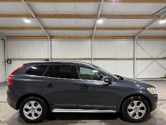 damaged passenger cars Volvo Xc-60 2.4D5 151kW Automaat AWD Summum 2009/7