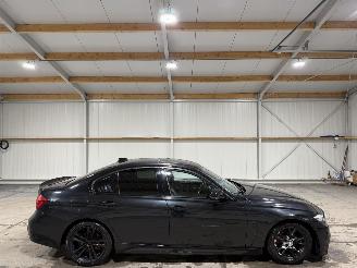 Avarii autoturisme BMW 3-serie 320i 135kW Automaat Schuifkantel M Sport Edition 2019/1