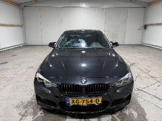 BMW 3-serie 320i 135kW Automaat Schuifkantel M Sport Edition picture 4