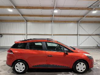 uszkodzony samochody osobowe Renault Clio 1.5dCi 66kW Eco Authentique 2013/8