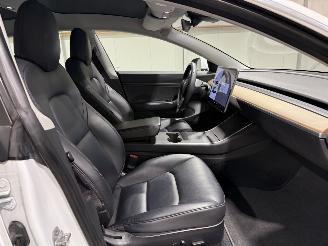 Tesla Model 3 60kWh 175kW RWD Plus picture 31