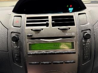 Toyota Yaris 1.0VVTi 51kW Acces Airco picture 29