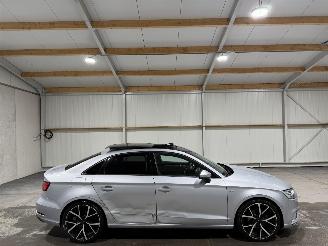 Avarii autoturisme Audi A3 LIMOUSINE 1.0TFSI 85kW Automaat Sport Pano Lease Edition 2017/2