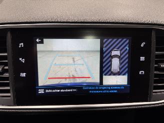 Peugeot 308 1.2PureTech 96kW GT-Line picture 25