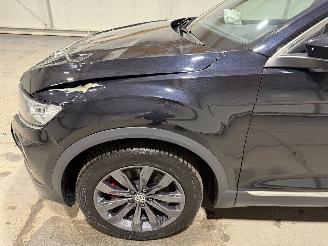 Volkswagen T-Roc 1.0TSI 85kW Sport picture 15