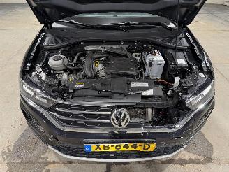 Volkswagen T-Roc 1.0TSI 85kW Sport picture 26