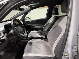 Volkswagen ID.3 58kWh 150kW First Plus picture 13