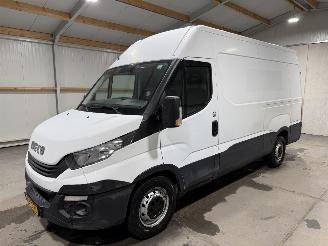 Iveco Daily 2.3 85kW Airco 35S12V H3 picture 9