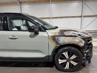 Volvo XC40 70kWh 170kW Recharge Ultimate Pano picture 14