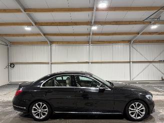 damaged passenger cars Mercedes C-klasse 220CDI 125kW Automaat Ambition Luchtvering 2014/8