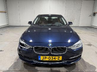 BMW 3-serie 330e 135kW Automaat Centennial High Executive picture 4