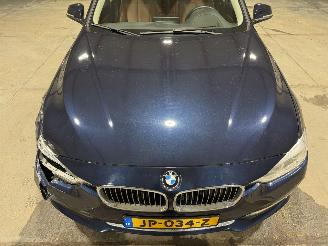 BMW 3-serie 330e 135kW Automaat Centennial High Executive picture 20