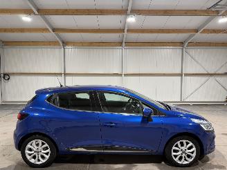 Unfallwagen Renault Clio 0.9TCE 66kW Airco Camera Intens 2019/7