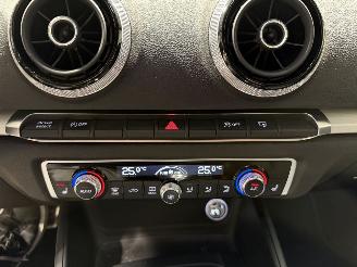 Audi A3 LIMOUSINE 1.6TDI 81kW Automaat Sport Line S picture 24
