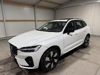 Volvo Xc-60 2.0T6 PluginHybrid 186kW Automaat AWD Ultimate DARK Pano picture 9
