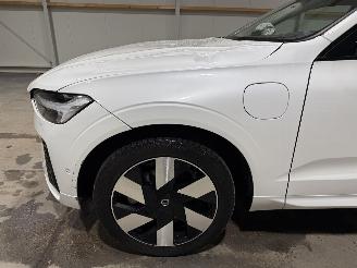 Volvo Xc-60 2.0T6 PluginHybrid 186kW Automaat AWD Ultimate DARK Pano picture 16