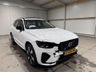 Volvo Xc-60 2.0T6 PluginHybrid 186kW Automaat AWD Ultimate DARK Pano picture 3