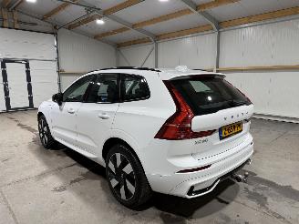 Volvo Xc-60 2.0T6 PluginHybrid 186kW Automaat AWD Ultimate DARK Pano picture 12